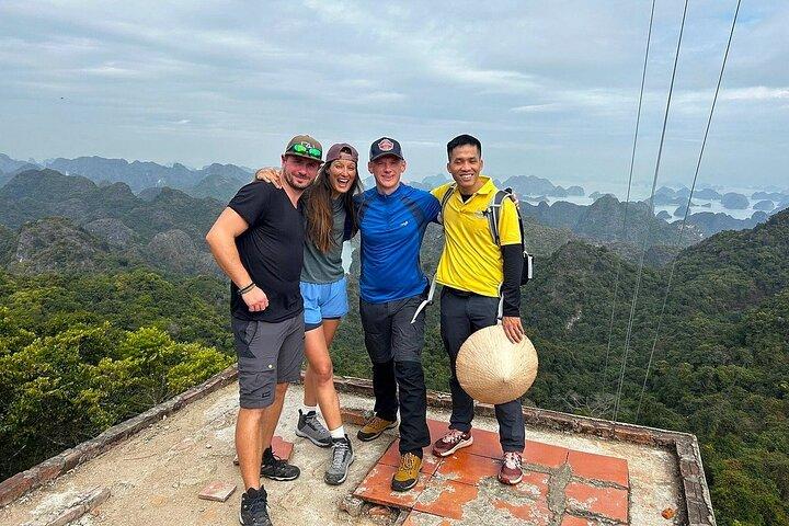 Aventura de dia inteiro no Parque Nacional Cat Ba saindo da cidade de Cat Ba