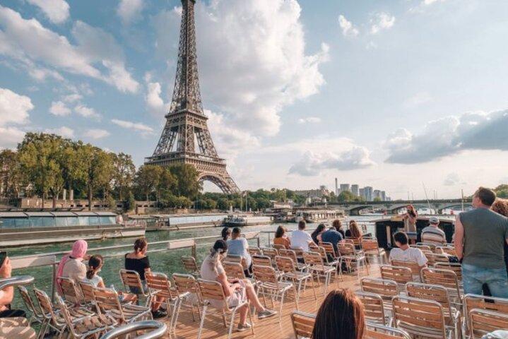 Parigi : crociera sul fiume e tour guidato del Louvre