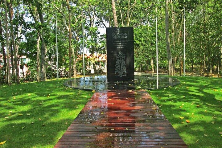 Tour della città degli oranghi di Sepilok, dell'orso del sole e della natura di Sandakan + pranzo