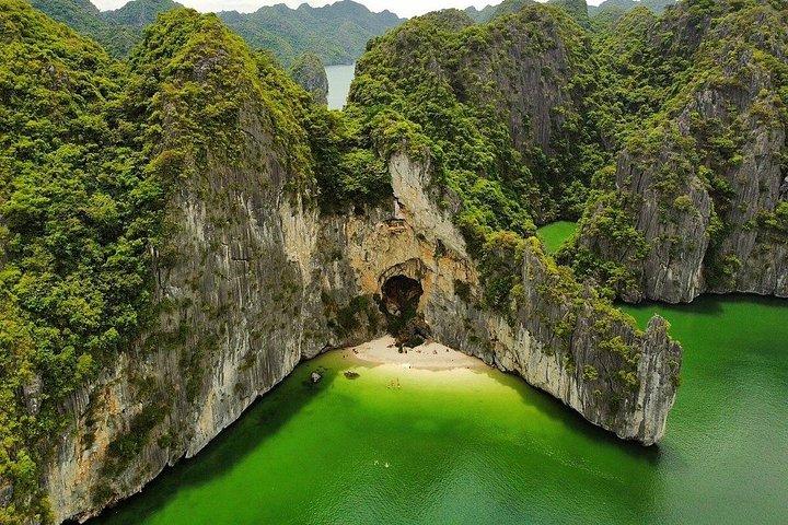 カットバ島発ランハー湾 - ベトハイへの終日ボートツアー