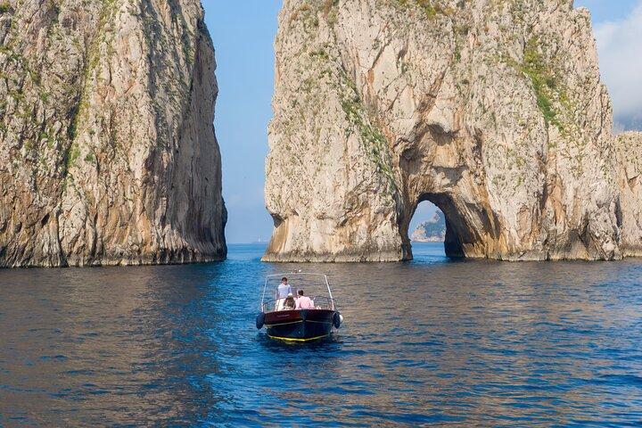 4 timmars privat båttur på Capri