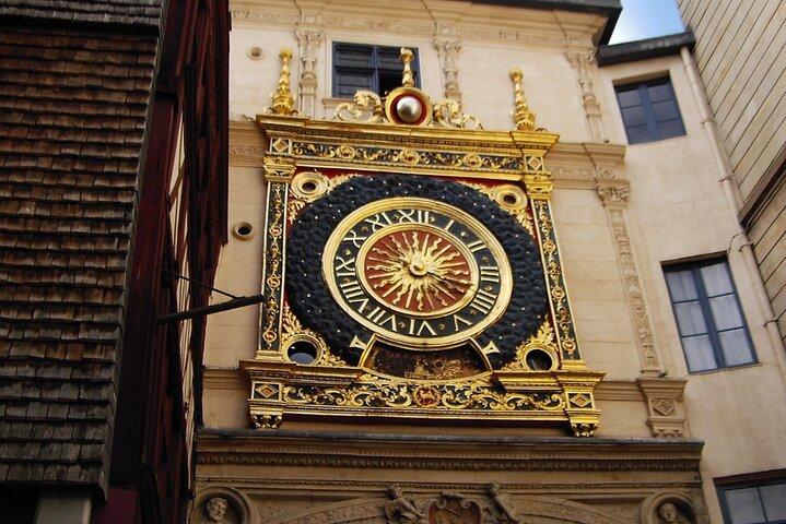 Rouen Scavenger Hunt and Sights Self-Guided Tour