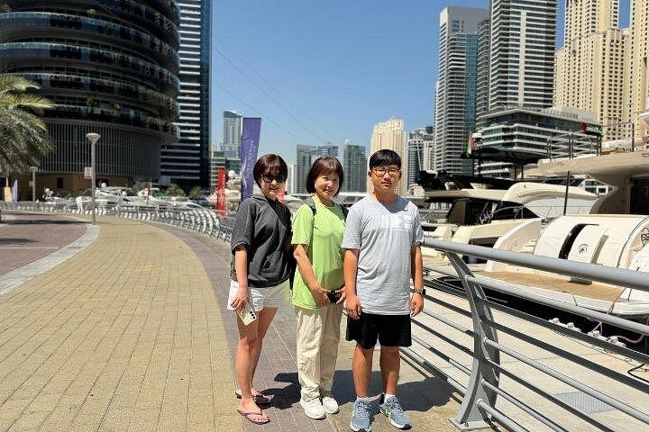 アット・ザ・トップ・ブルジュ・ハリファのチケット付きドバイ市内一日ツアー
