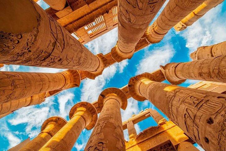 Visite privée d'une journée à Louxor comprenant le temple Habu et 5 autres