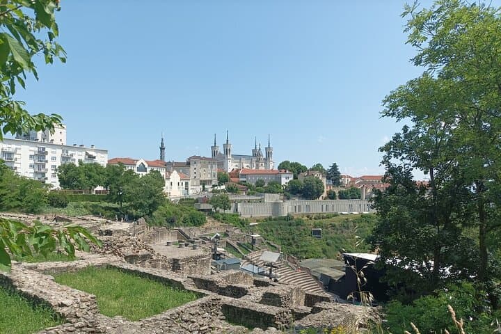 Private guided tour of Lyon - 3 to 4 hours