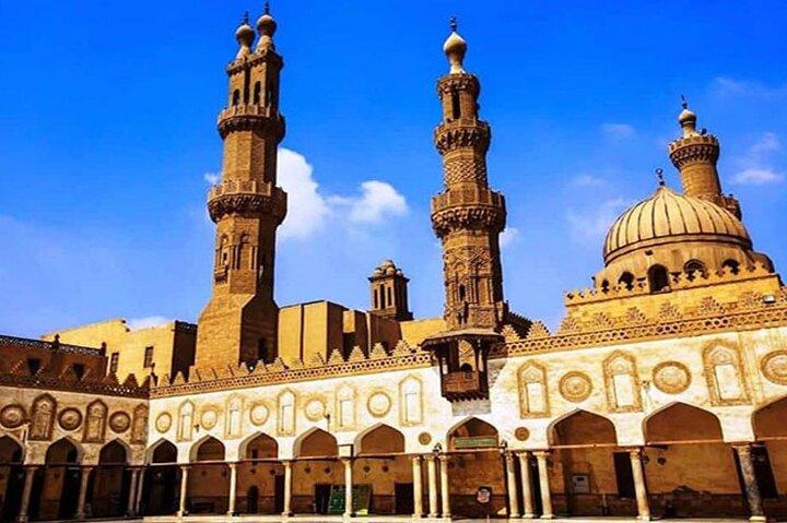 El Sultan Hassan Mosque Guided Half Day Tour From Cairo