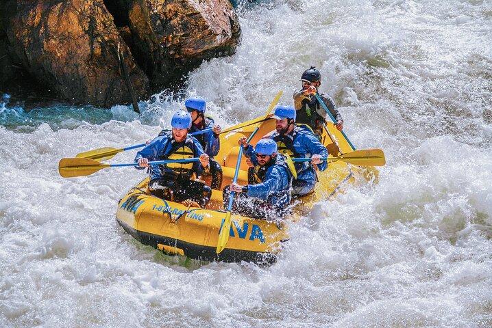 Rafting in acque bianche nell'Upper Clear Creek e zipline sulla scogliera da Idaho Springs