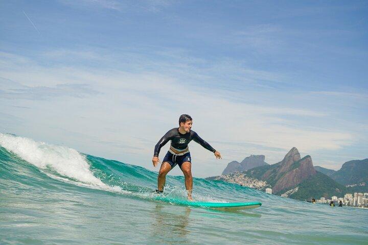 Aula de Surf na Praia do Arpoador com Mandala Rio Surf School