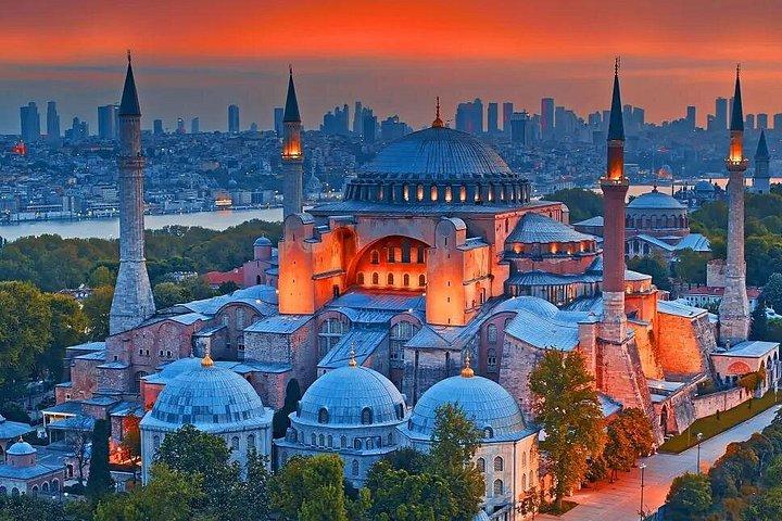 Discover Spectacular Istanbul: Self-Guided Audio Tour