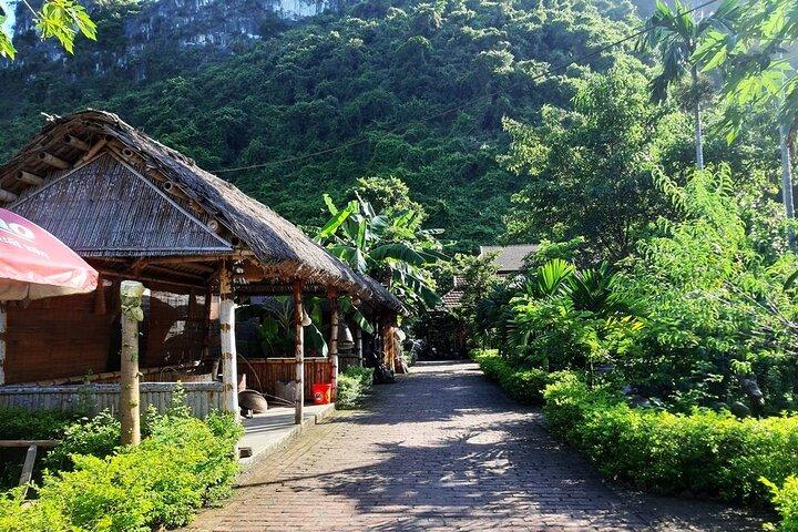 Lan Ha Bay Nachtcruise: Cat Ba Island, kajakken en fietsen