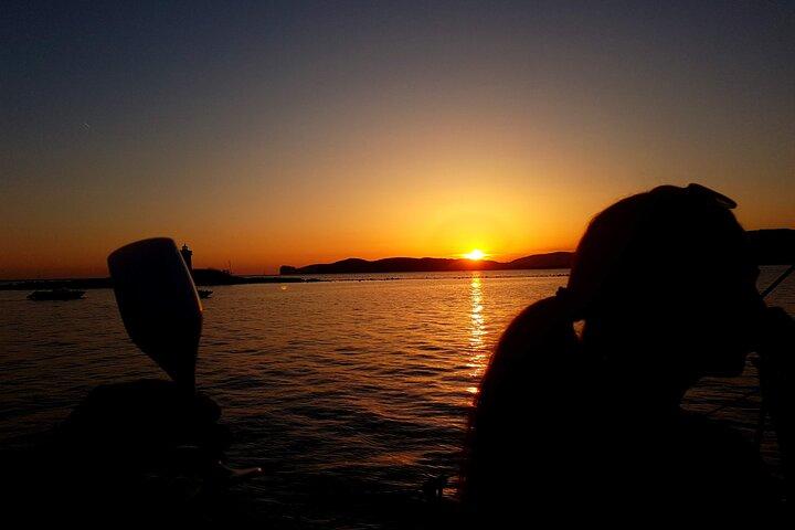 Tramonto e Aperitivo in barca a vela ad Alghero