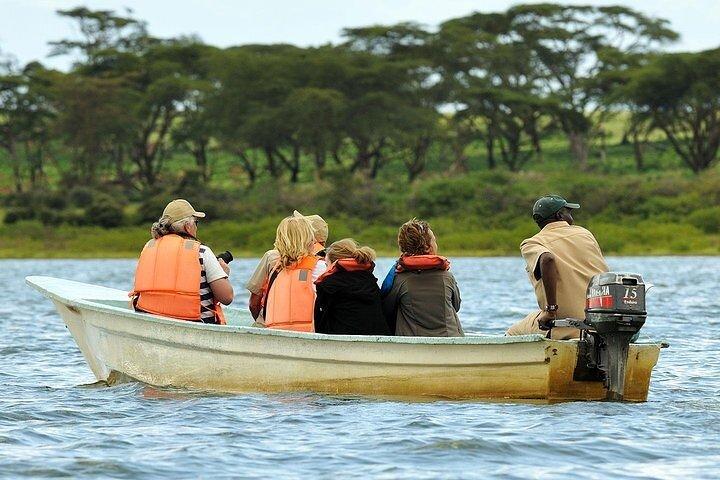 ヘルズゲートへの日帰りツアーとオプションでナイバシャ湖でのボートツアー