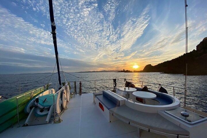 Excursión puesta de sol en catamarán desde Denia