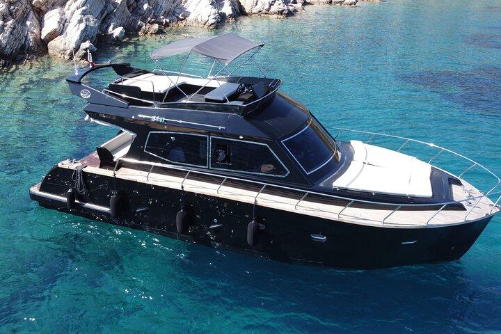 Bodrum: Private 3-stündige Motoryacht-Sonnenuntergangstour mit Abendessen