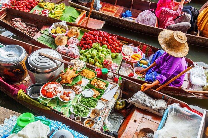 Damnoen Saduak Floating Market & Maeklong Railway saindo de Banguecoque