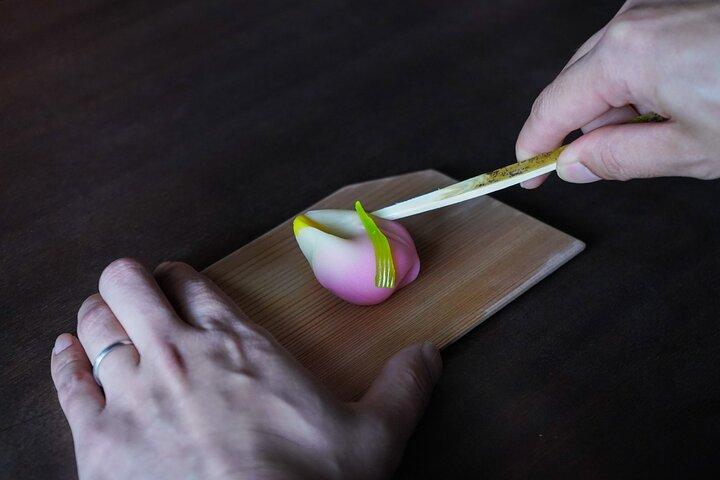 Japanische Teezeremonie und japanisches Mittagessen, serviert von der Fluggesellschaft
