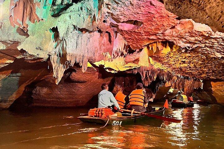 Hanoi: Deluxe dagstur utforska Bai Dinh-pagoden, Trang An Grottoes