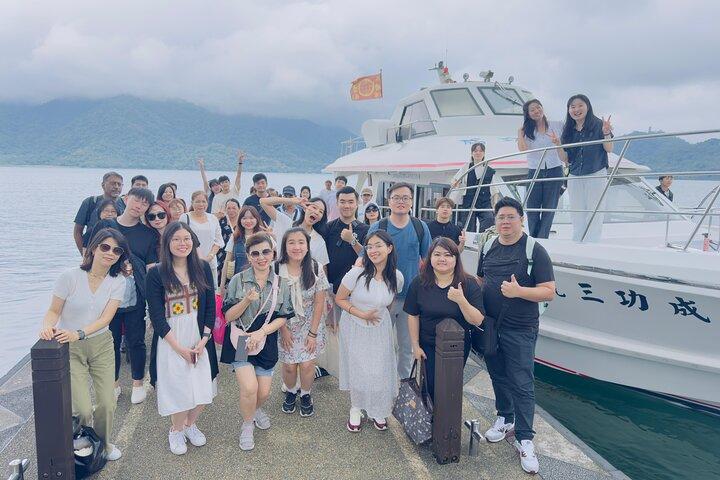 Tour esclusivo di un giorno al Monte Fuji e Oshino Hakkai da Shinjuku