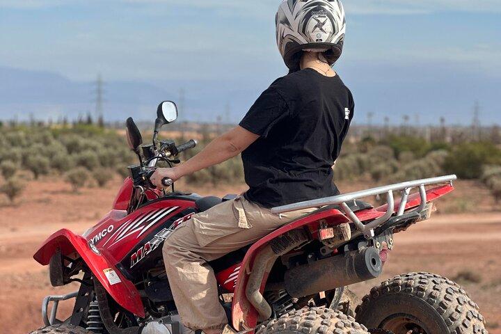 マラケシュ : Excursion en Quad dans la Palmeraie et désert jbilet