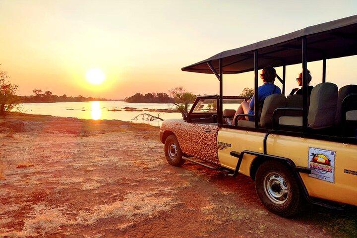 Safari urbano guidato in 4x4 a Victoria Falls