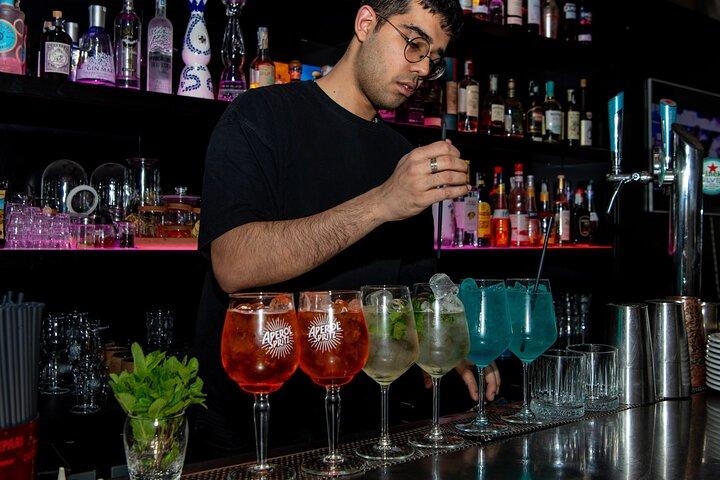 Visite guidée: Guided Bar Crawl à Florence avec sombre histoire