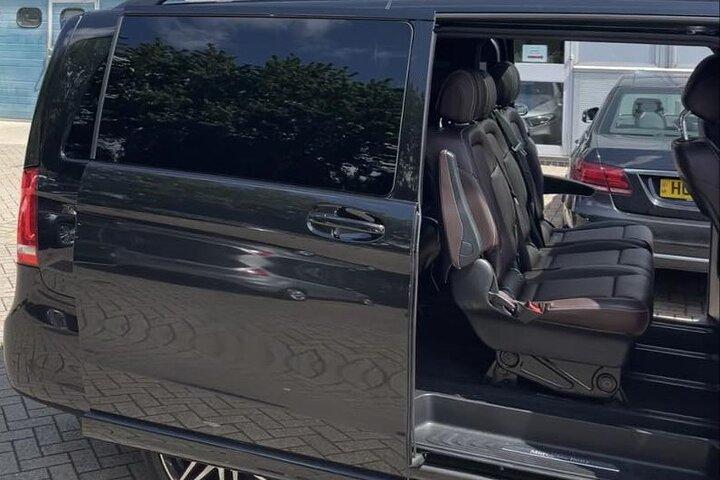 Transporte privado de Porto de Southampton para Aeroporto de Londres Heathrow