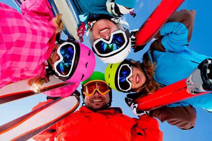 Cours collectifs de ski ou de snowboard avec équipement à Cerro Catedral