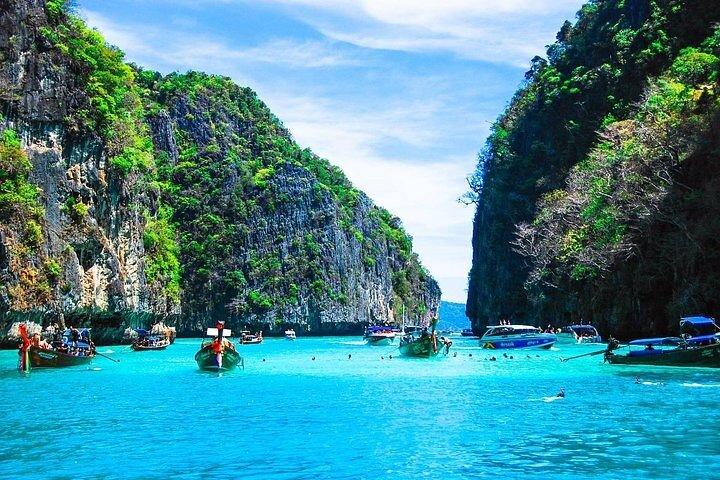 Phuket to Phi Phi Island Snorkel, Swim & Paddle Board Experience