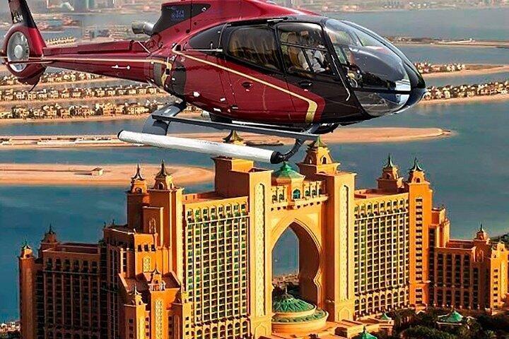 Helikoptertour in Dubai mit optionalem Transport
