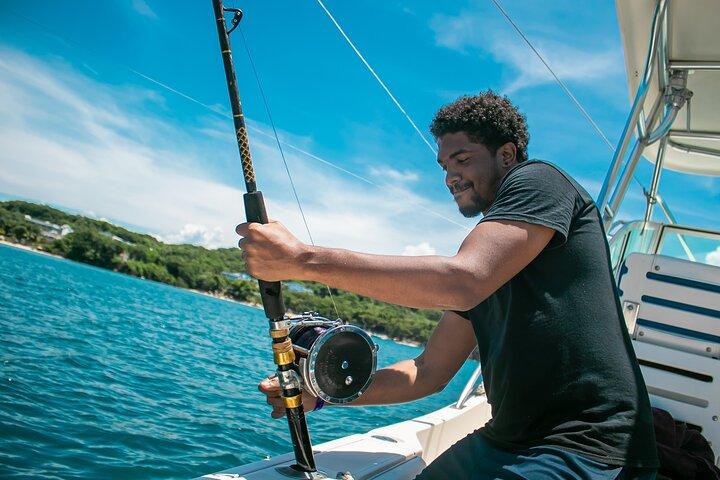 モンテゴ湾での深海釣り： プライベート・アドベンチャー