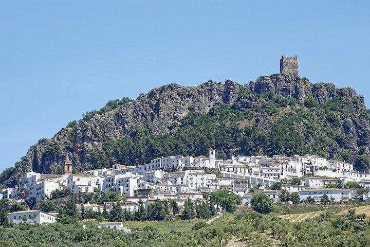 Privétour van Sevilla naar Setenil en Zahara en Ronda