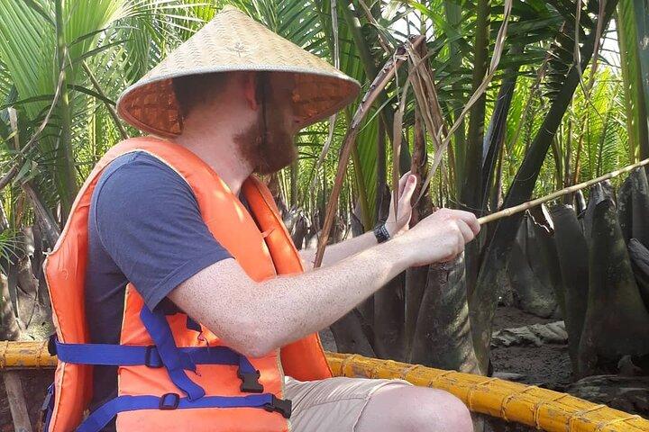 Hoi An-mandboottocht in het waterkokosbos