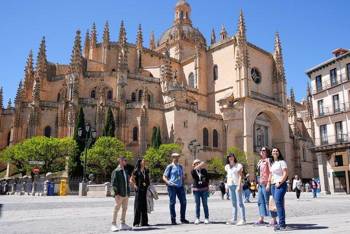 Tour di Segovia con Cattedrale e Alcazar da Madrid