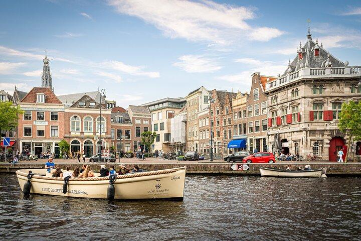Haarlem Open-Boat Canal Cruise med liveguide (elektrisk båd)