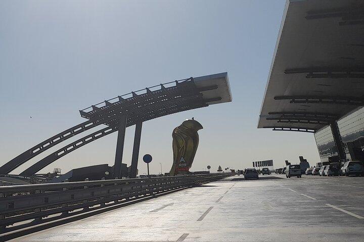 Transfer do aeroporto - PARA ou DO Aeroporto Internacional de Hammad