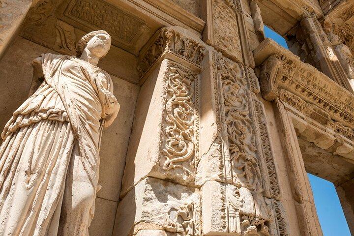 PRIVÉ TOUR: EPHESUS & STREET FOOD uit Kusadasi PORT