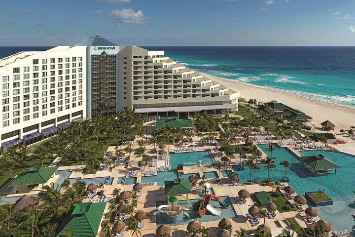 Traslado privado en Aeropuerto de Cancún e Iberostar Selección Cancún