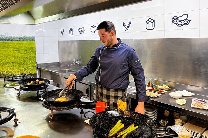 Cours de cuisine de paella, dégustation de vins et marché central de Valence