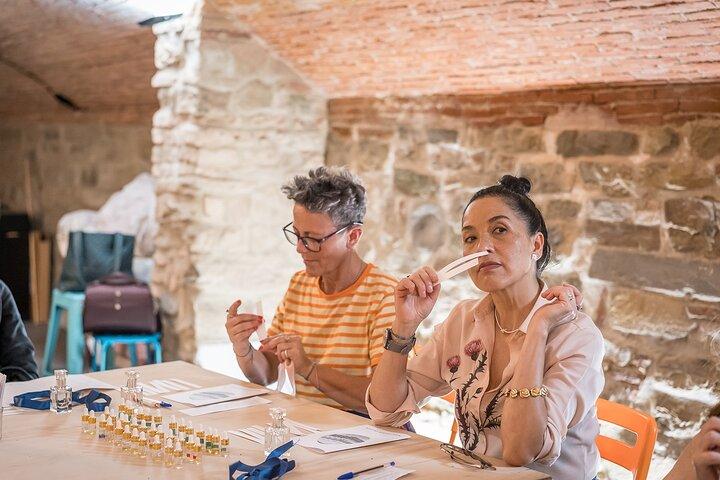 Workshop Parfum/Keulen Maken in het Hart van Florence
