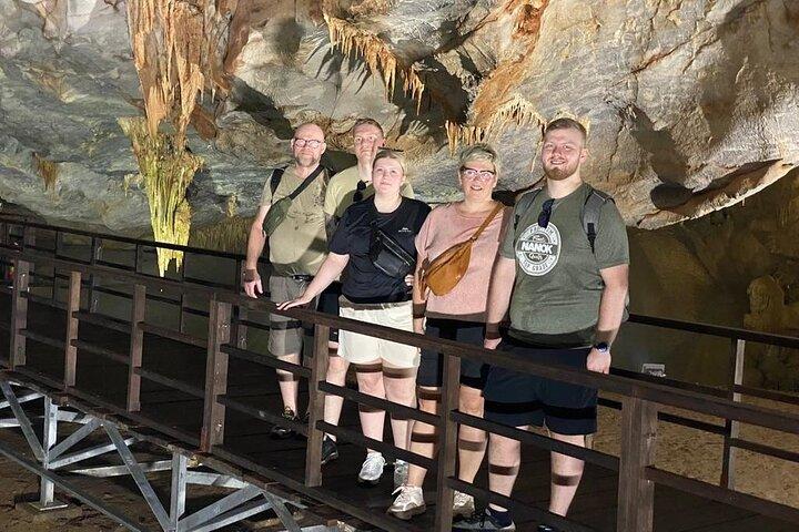 Phong Nha e Paradise Caves Escapade: viaggio di 2 giorni da Hue