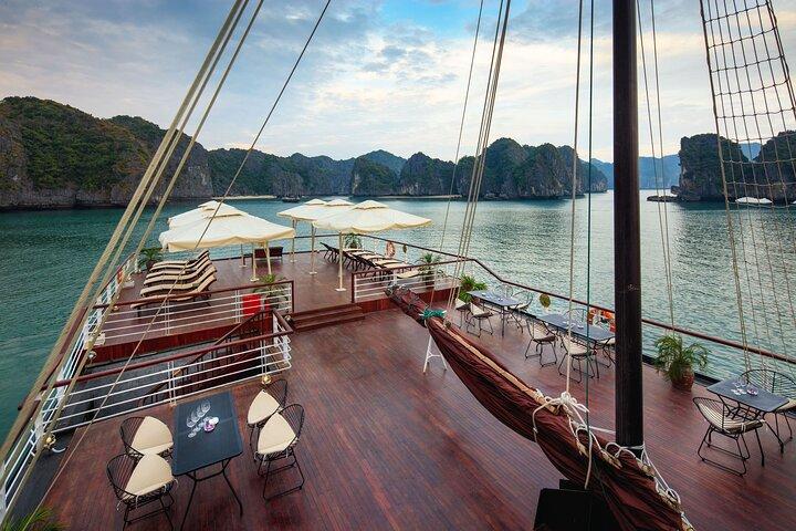 2 dagars Gloria Classic Cruise i Lan Ha Bay från Hanoi