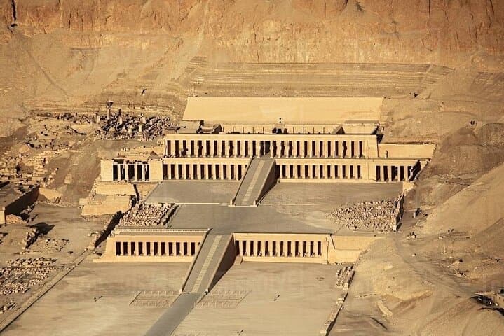 Inclusive Day Tour to Valley of the Kings Hatshepsut and Memnon
