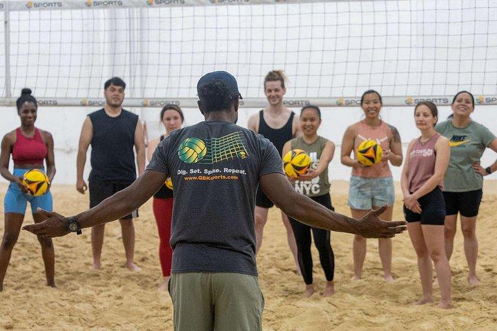 Begynderhold i beachvolleyball i NYC