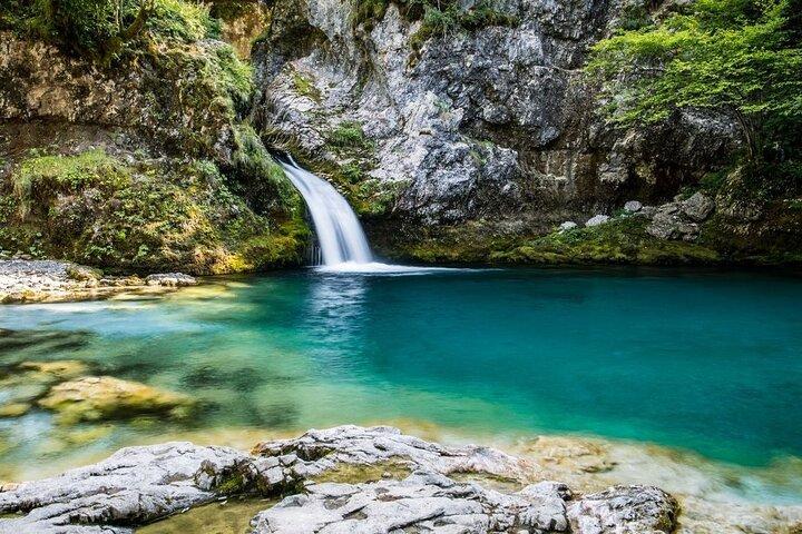 Theth Adventure : Bogë, Blue Eye & Grunas Wasserfall