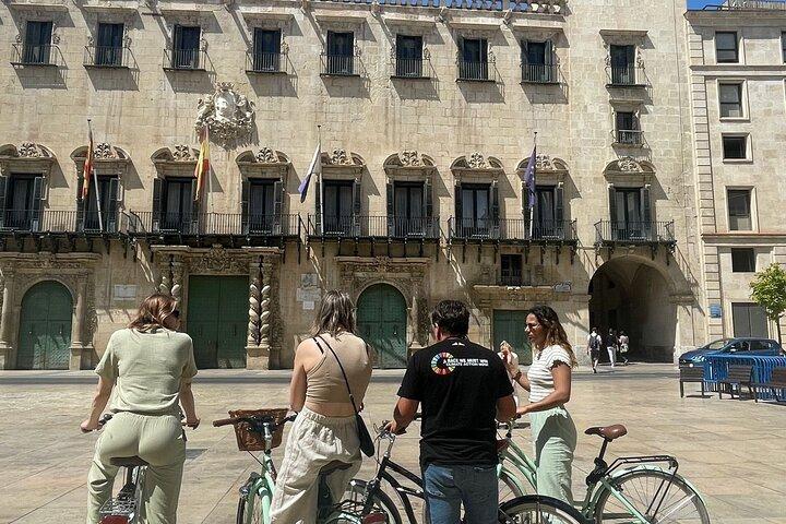 Stadsfietstocht in Alicante