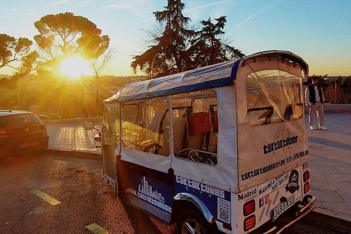Visite panoramique privée en tuk tuk à Madrid