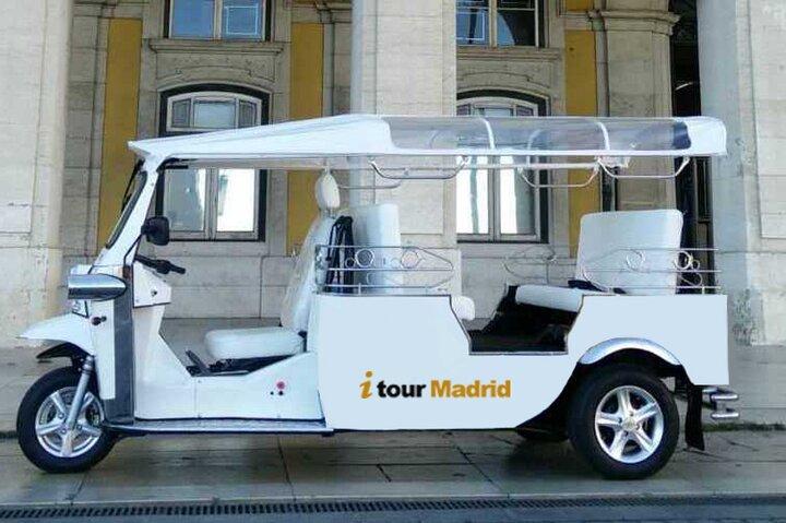 Visite panoramique privée en tuk tuk à Madrid
