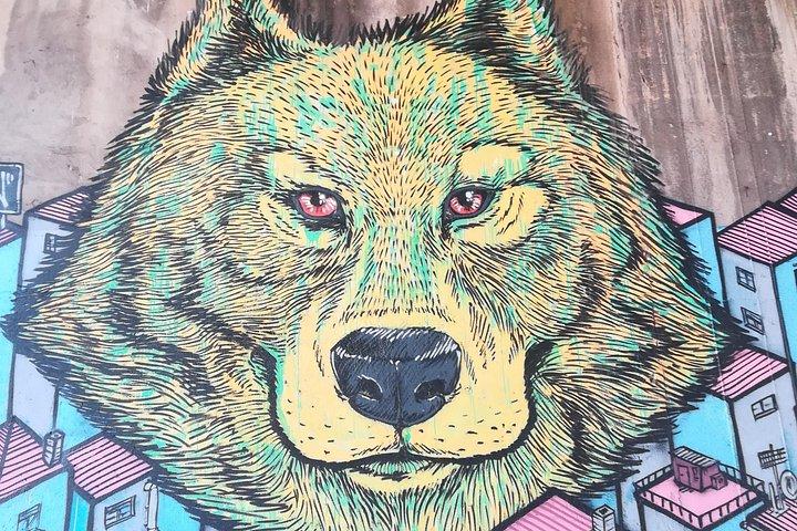 プライベートストリートアートツアー: ミラノの誇大広告界隈を巡る