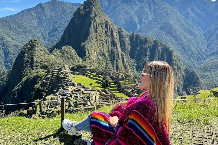 Full Day Private Guided Tour in Machu Picchu