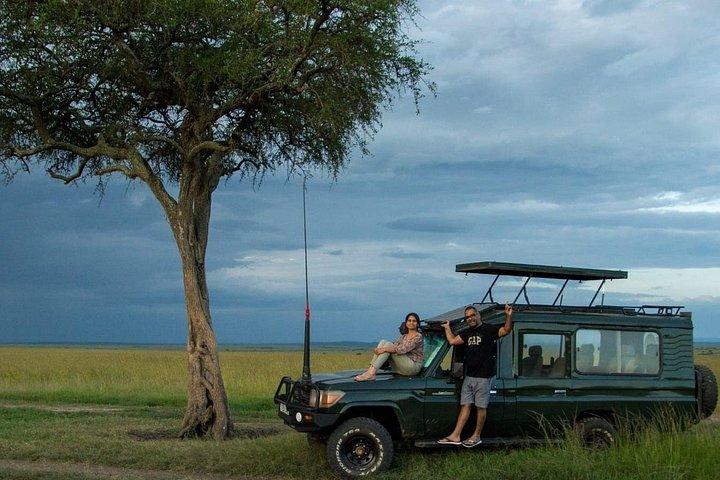 Nairobi National Park and Giraffe Center Daily Tours.